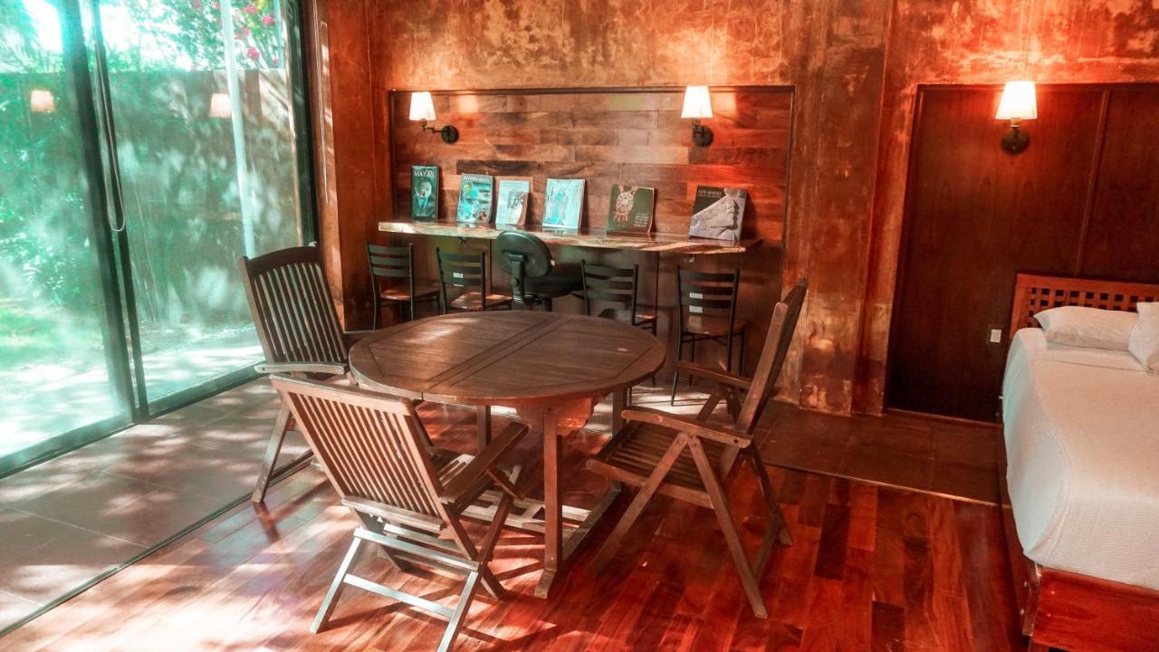 Villa Los Aguiluchos Четумал Екстериор снимка